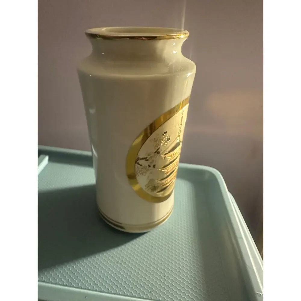 Vintage Japanese Porcelain Cylinder Vase Gold‑Trim Pagoda Scene